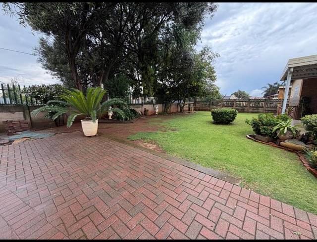3 BEDROOM HOUSE FOR SALE IN CASSELDALE